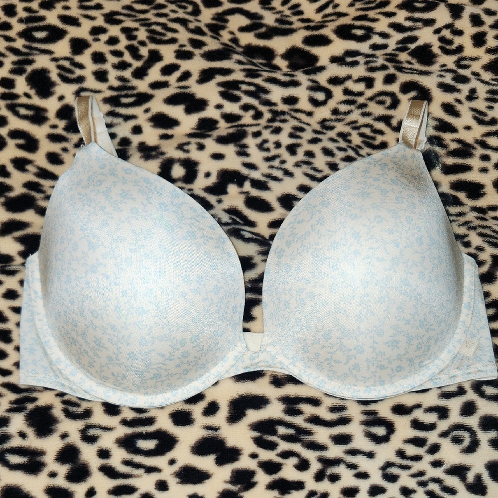 Victoria's Secret Light Blue Floral Bra